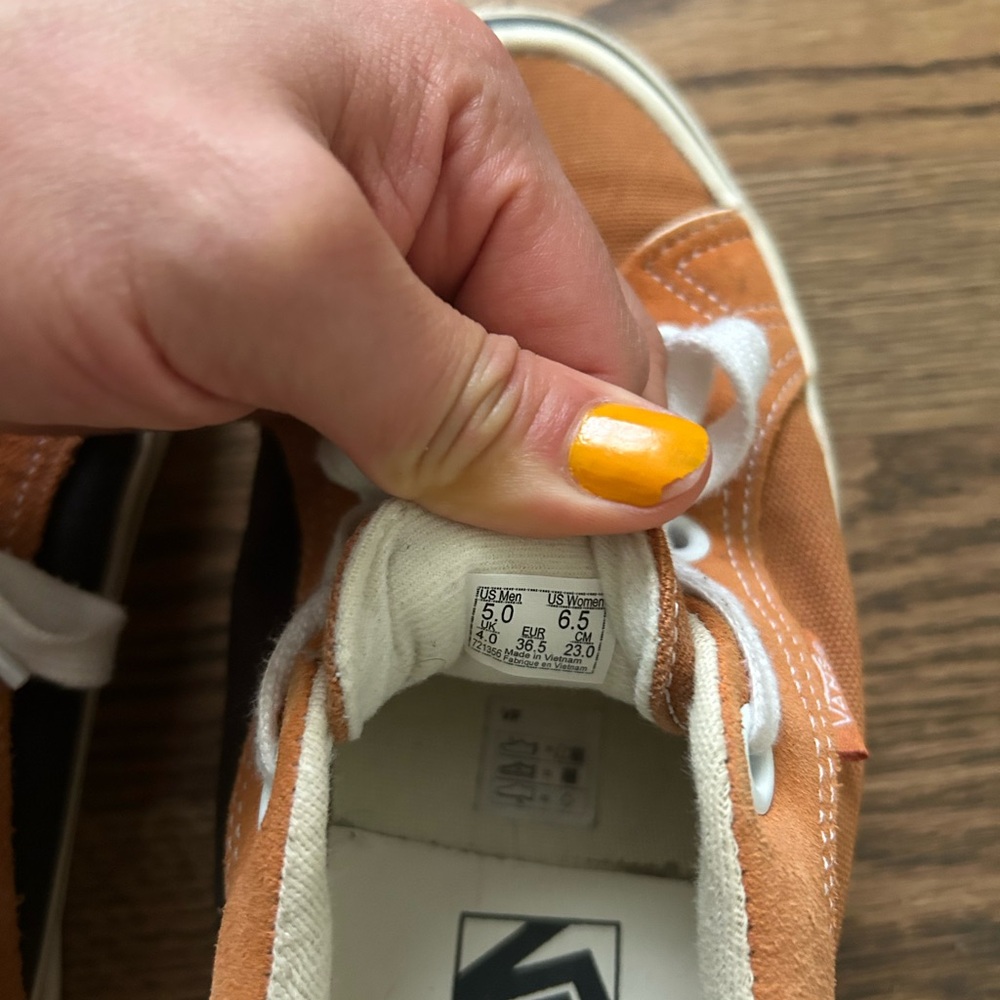 Suede limited edition Vans, W7 - Picture 5 of 5